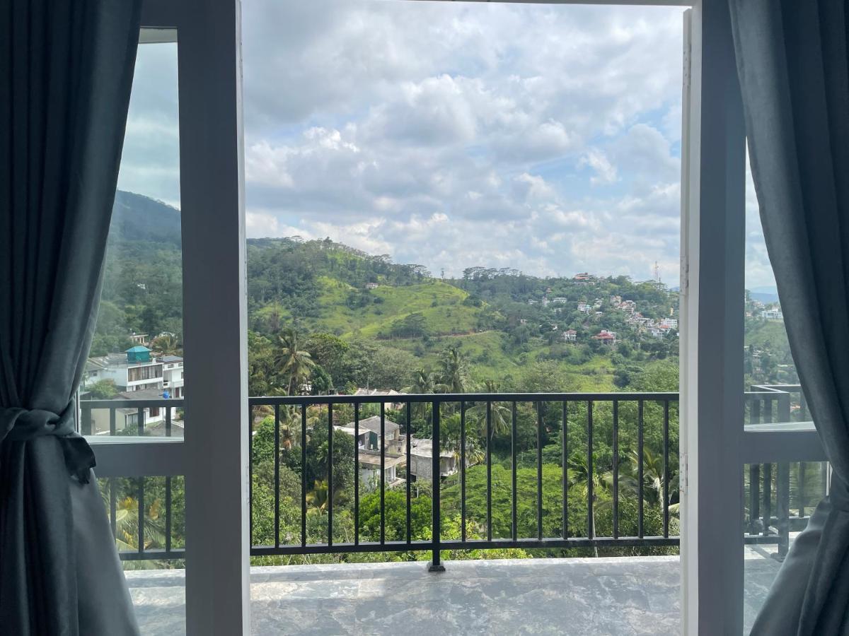 Golden Sky Residence Kandy Zewnętrze zdjęcie