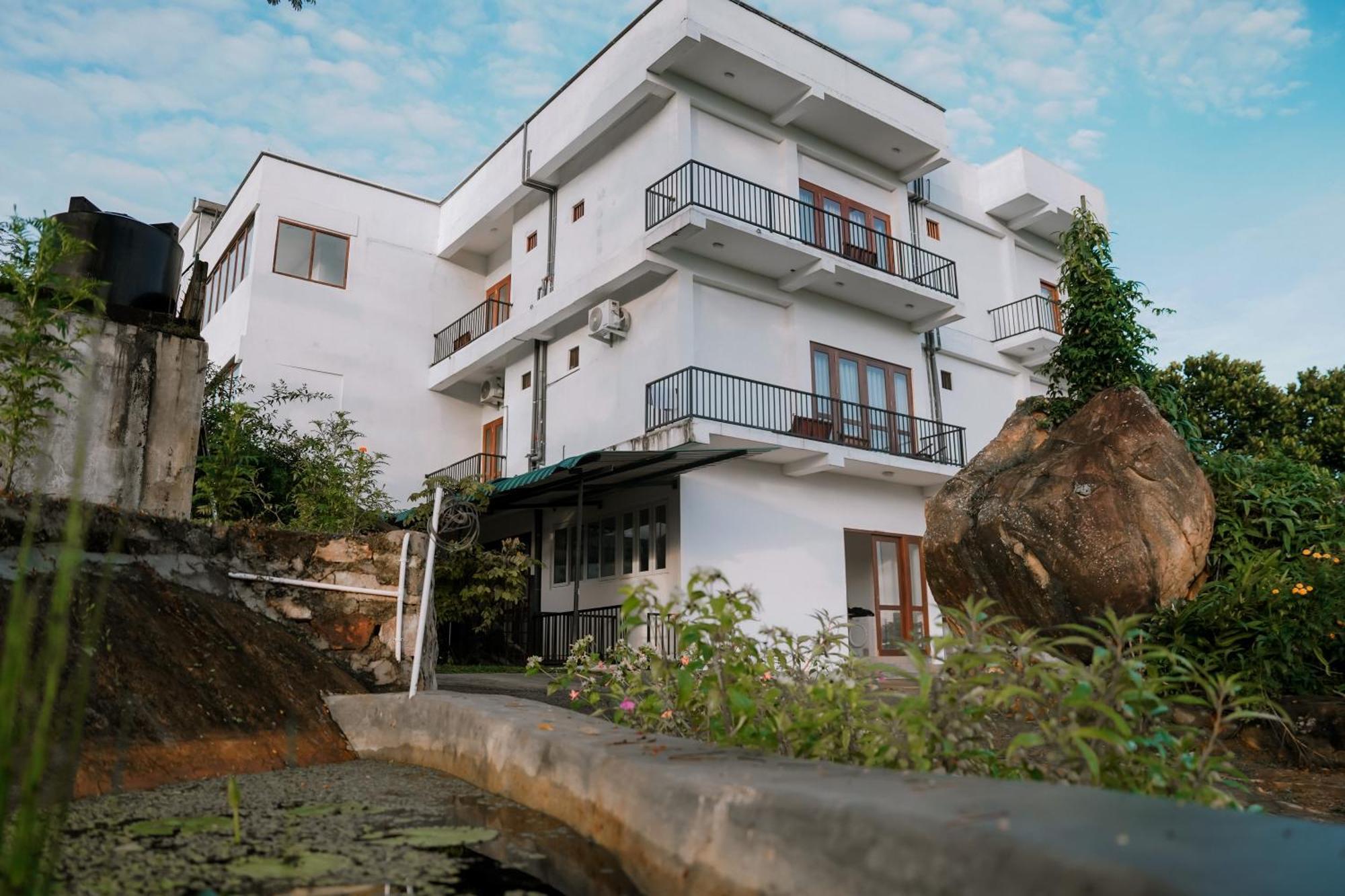 Golden Sky Residence Kandy Zewnętrze zdjęcie